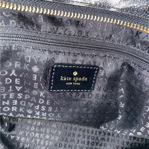 ❗️SOLD❗️🎉HP🎉 Kate Spade Tote Bag - Picture 6 of 11
